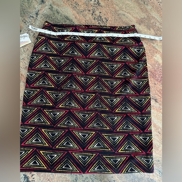 LulaRoe midi pencil skirt black red yellow geometric size 2xl - Picture 1 of 4